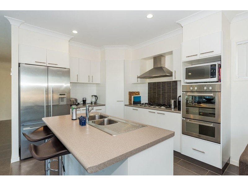 4 Picton Court, Upper Coomera QLD 4209