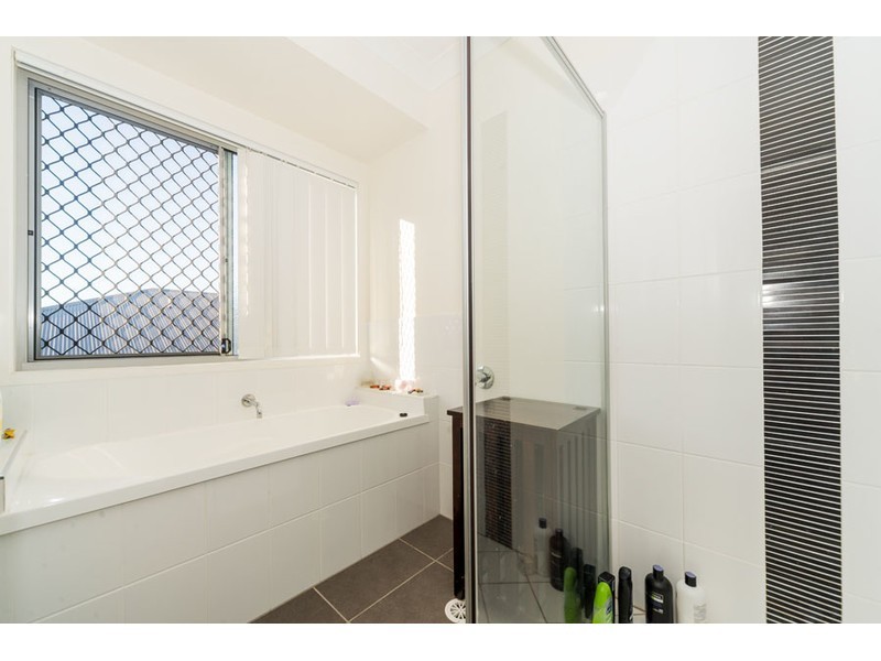 4 Picton Court, Upper Coomera QLD 4209