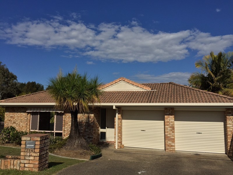 254 Mildura Drive, Helensvale QLD 4212