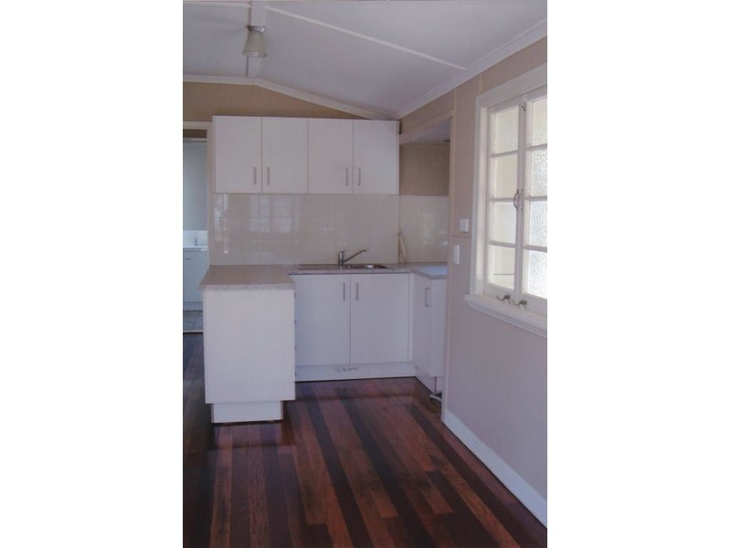 160 Turpin Road, Labrador QLD 4215