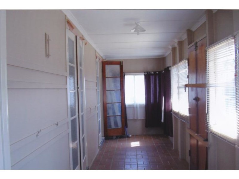 160 Turpin Road, Labrador QLD 4215