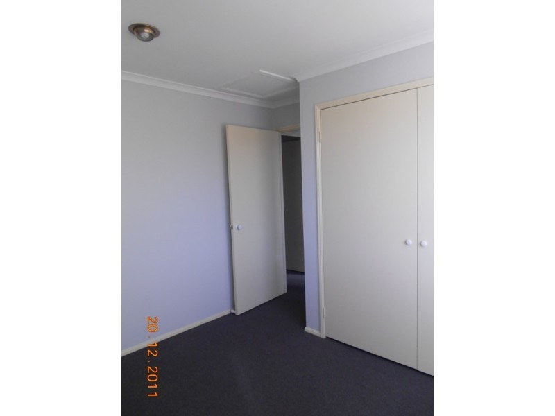 2/348 Government Road, Labrador QLD 4215