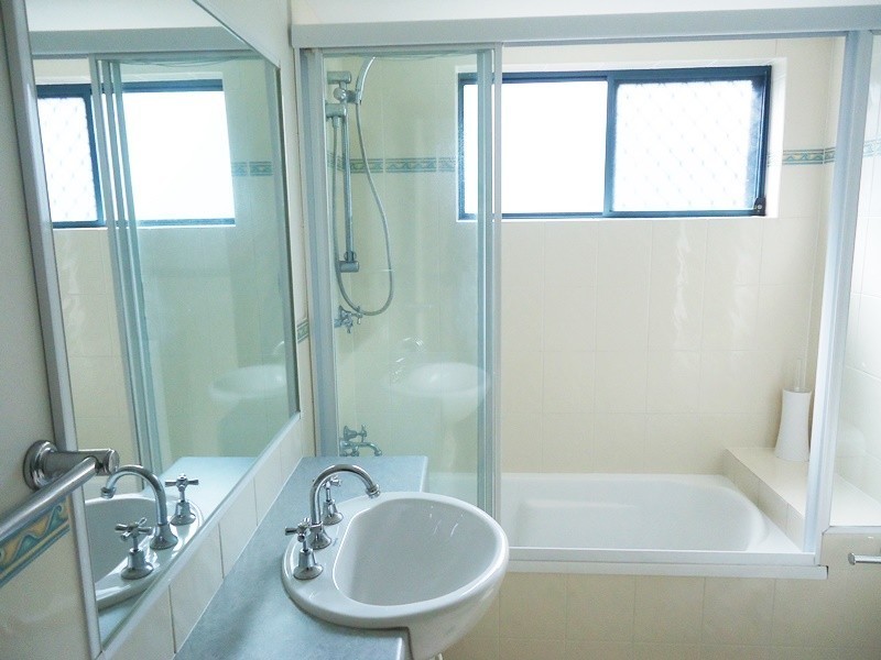 4/83 Brighton Street, Biggera Waters QLD 4216