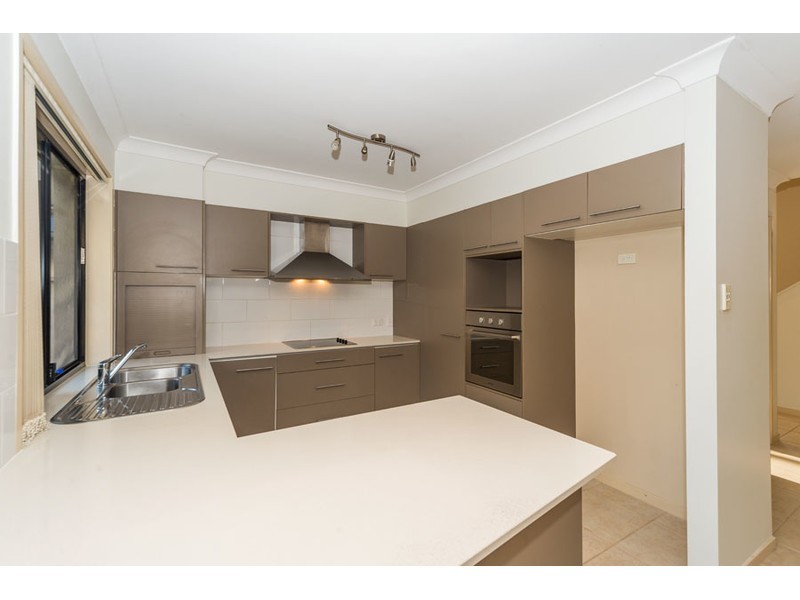 27/368 Pine Ridge Road, Coombabah QLD 4216