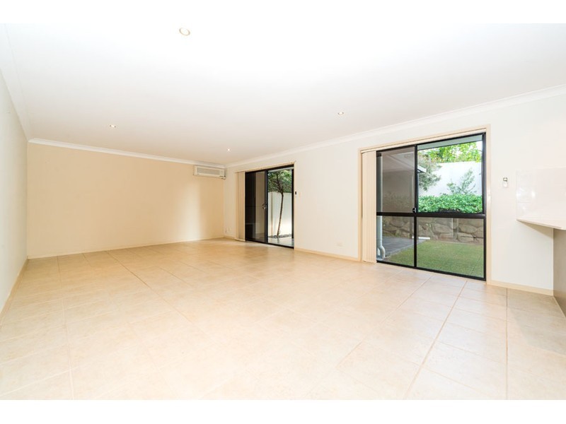 27/368 Pine Ridge Road, Coombabah QLD 4216