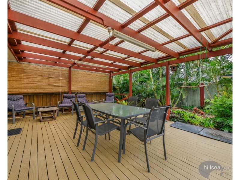 1/6 Robin Joy Close, Labrador QLD 4215