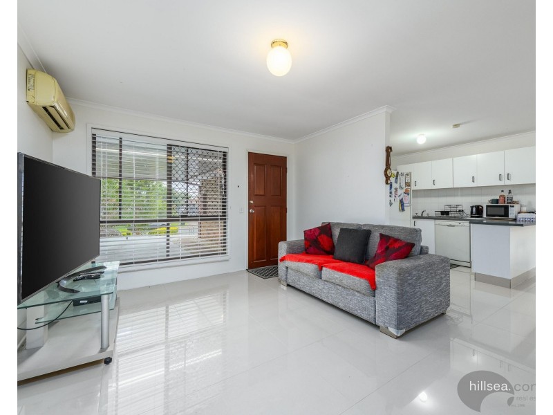 1/6 Robin Joy Close, Labrador QLD 4215