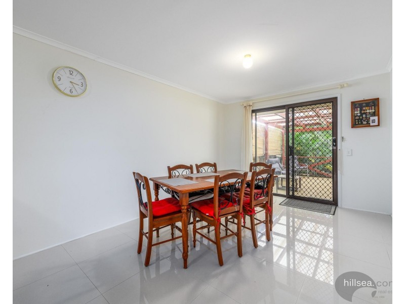 1/6 Robin Joy Close, Labrador QLD 4215