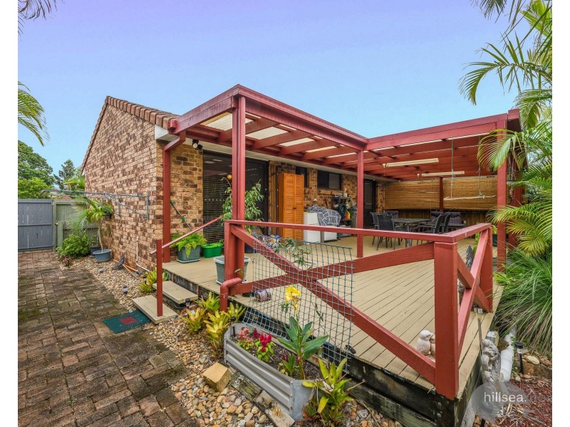 1/6 Robin Joy Close, Labrador QLD 4215
