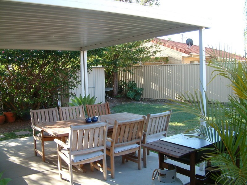 1/16 Stephanie Court, Labrador QLD 4215