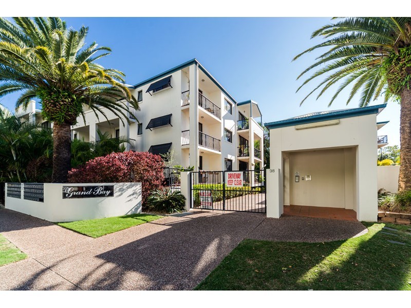 56/38 Labrador Street, Labrador QLD 4215