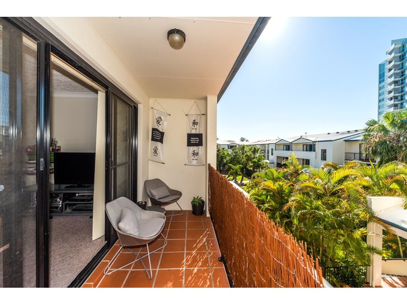 56/38 Labrador Street, Labrador QLD 4215