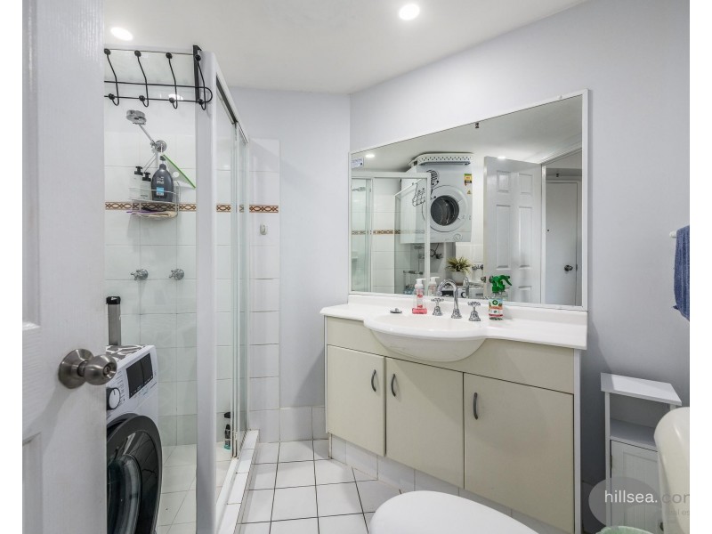 33/452 Marine Parade, Biggera Waters QLD 4216