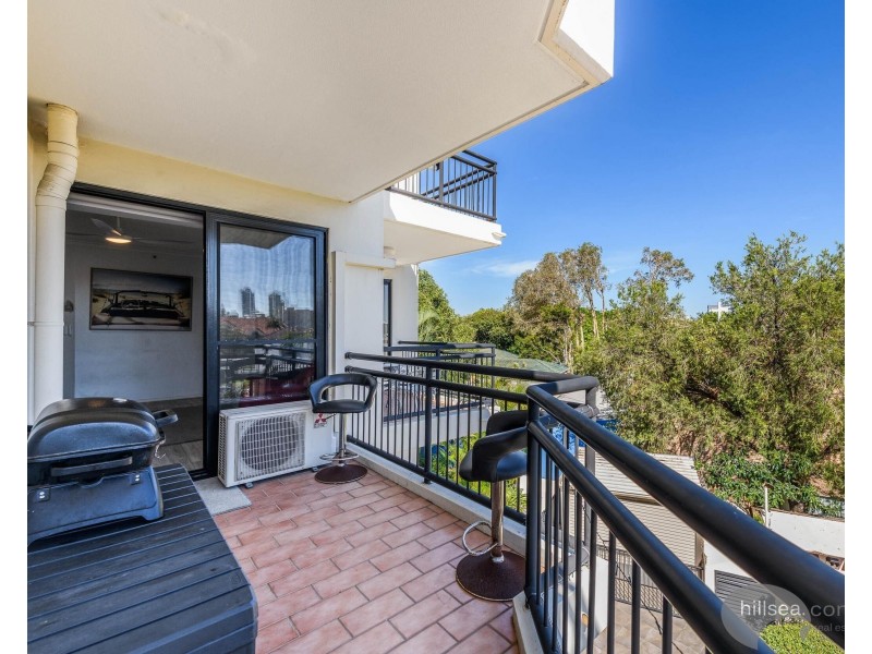 33/452 Marine Parade, Biggera Waters QLD 4216