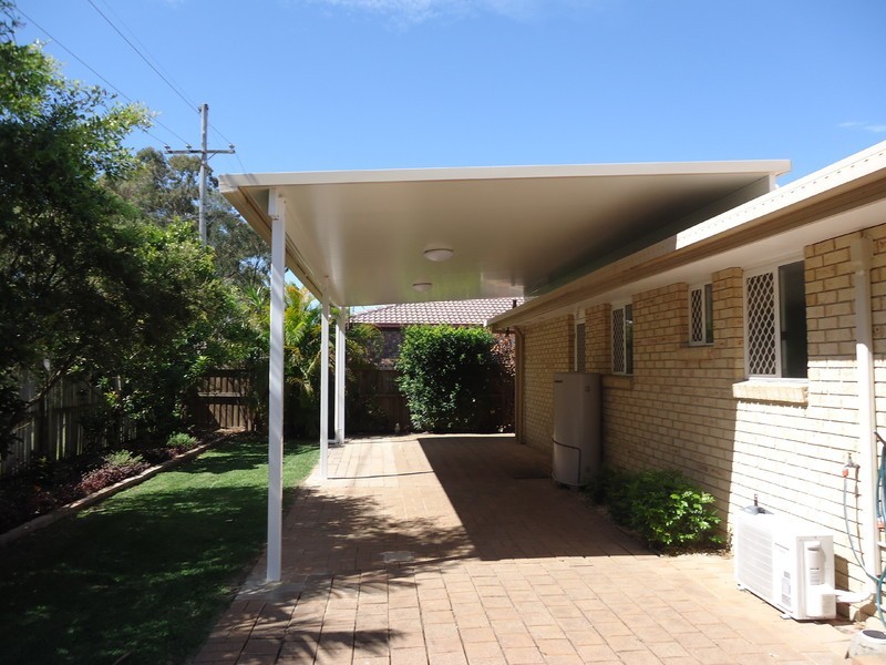 2/18 Kenny Drive, Labrador QLD 4215