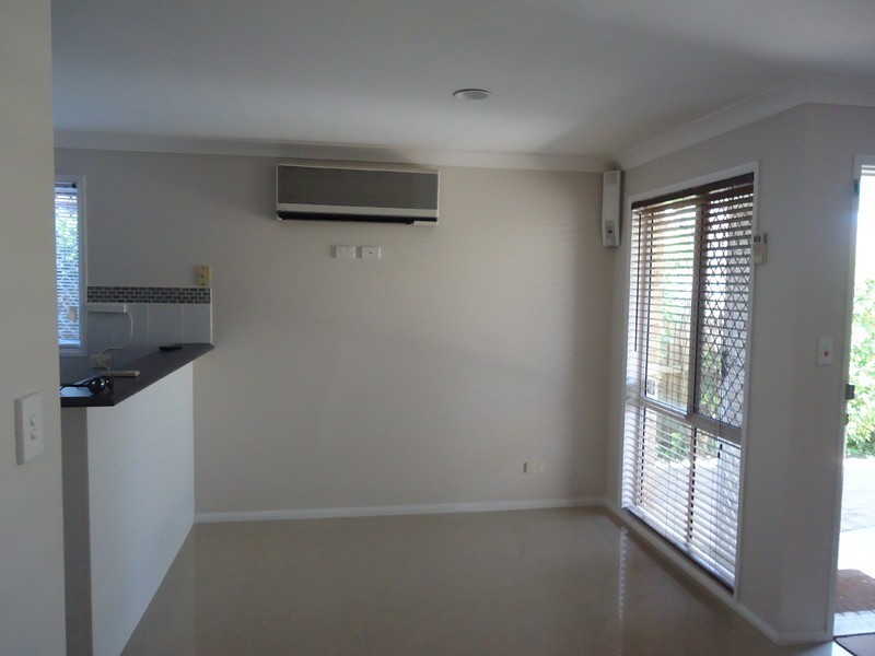 2/18 Kenny Drive, Labrador QLD 4215