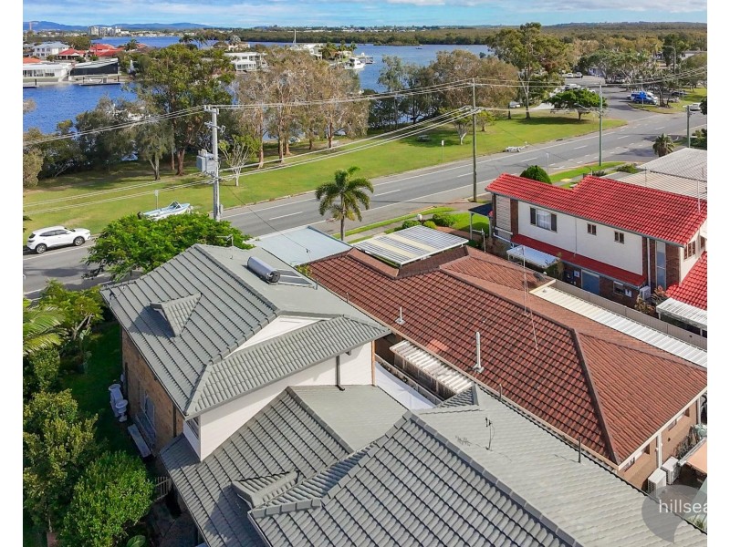 35 Paradise Parade, Paradise Point QLD 4216