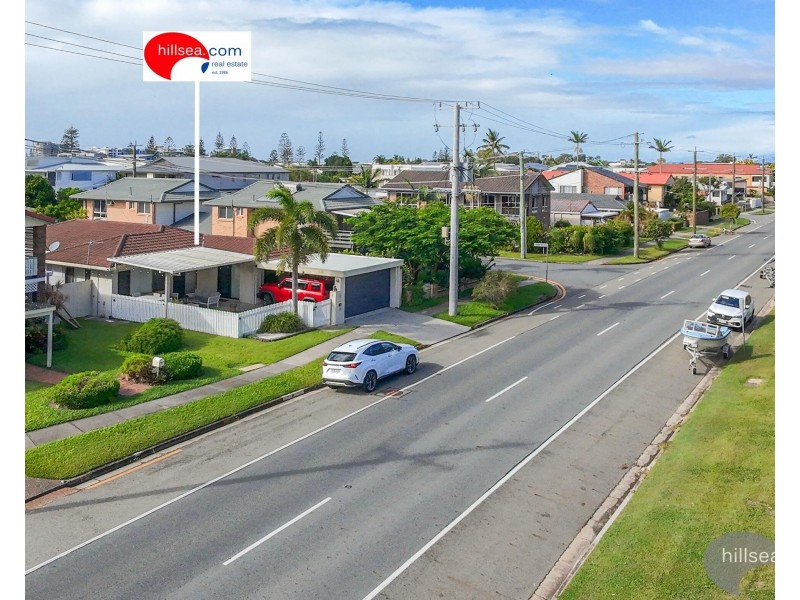 35 Paradise Parade, Paradise Point QLD 4216