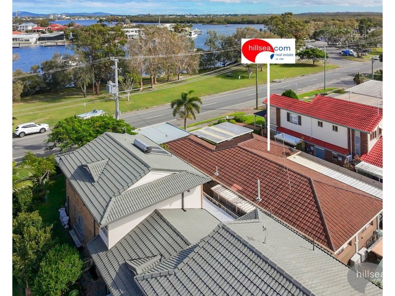 35 Paradise Parade, Paradise Point QLD 4216