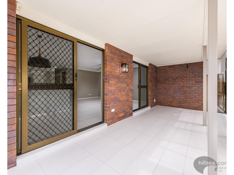 1/7 Eurimbula Court, Paradise Point QLD 4216