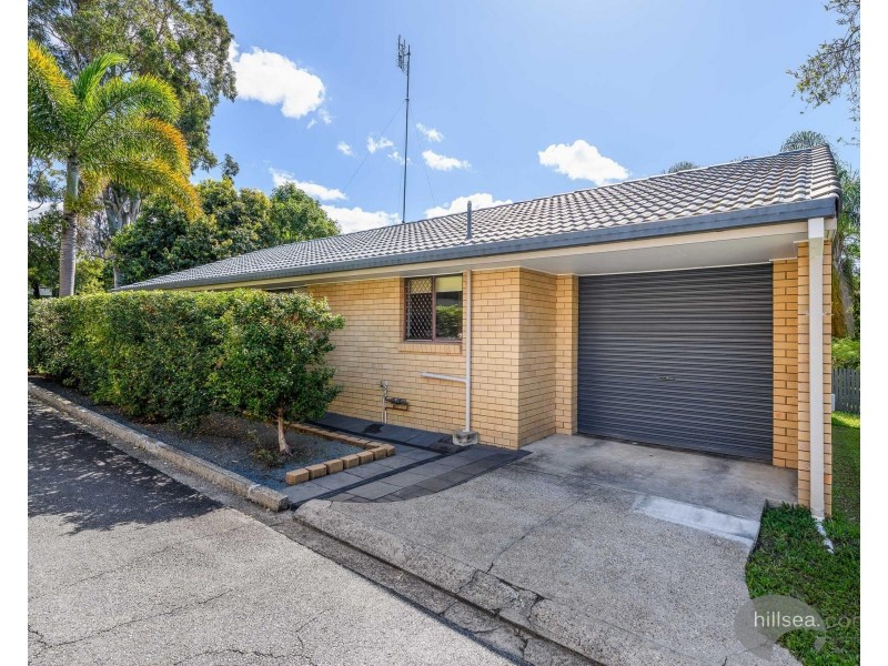 1/36 Government Road, Labrador QLD 4215
