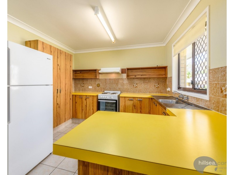 1/36 Government Road, Labrador QLD 4215