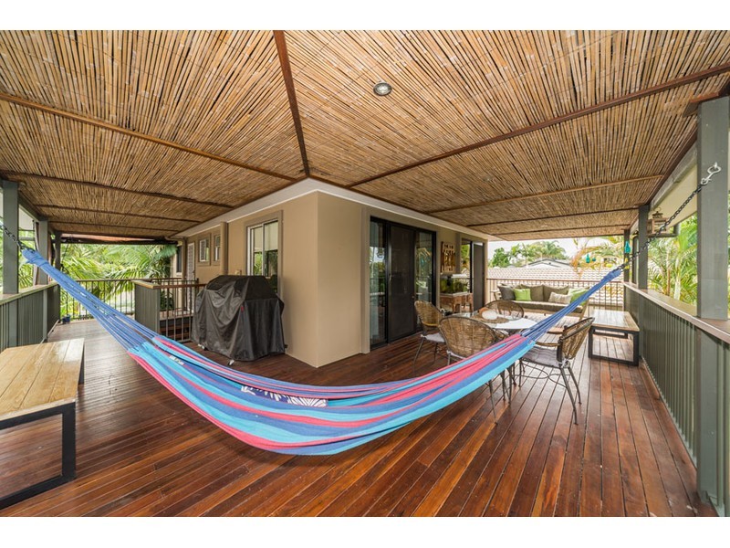 19 Ashgrove Avenue, Runaway Bay QLD 4216