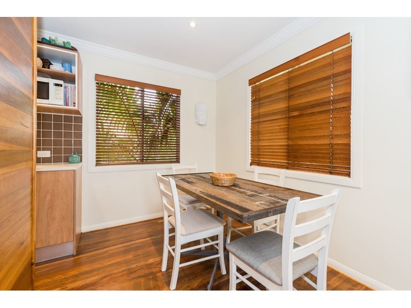 19 Ashgrove Avenue, Runaway Bay QLD 4216