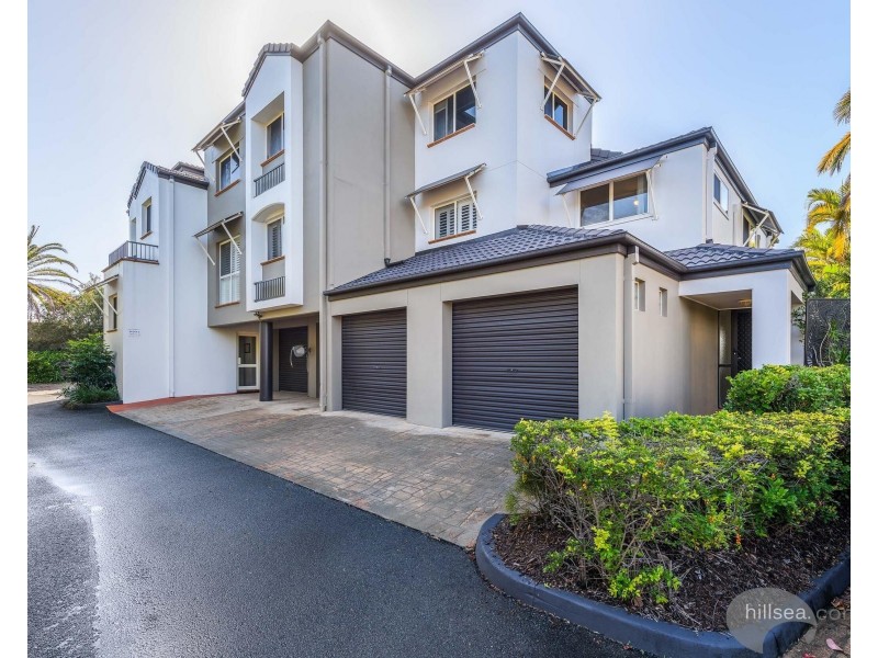 17/82-86 Limetree Parade, Runaway Bay QLD 4216