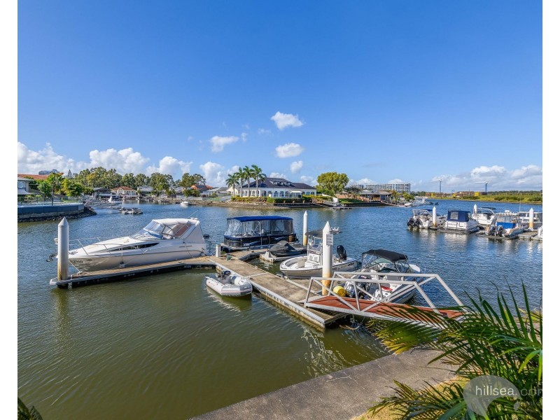 17/82-86 Limetree Parade, Runaway Bay QLD 4216