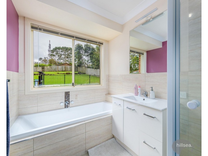 12 Ocean View Parade, Tamborine Mountain QLD 4272