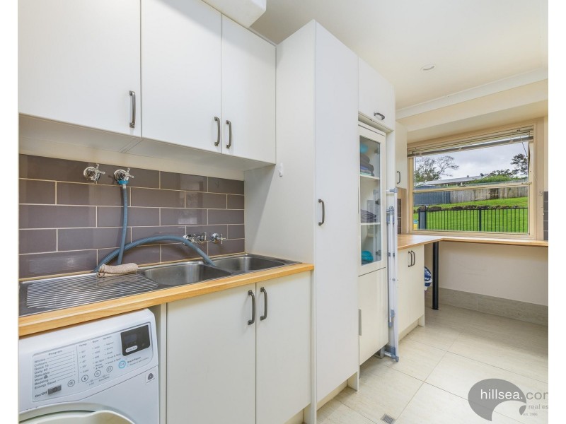 12 Ocean View Parade, Tamborine Mountain QLD 4272