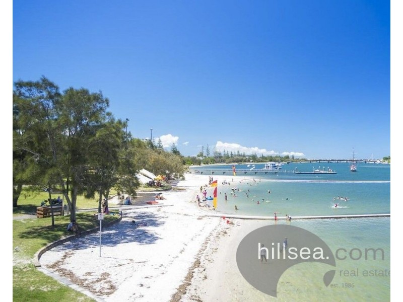 17/601 Pine Ridge Road, Biggera Waters QLD 4216