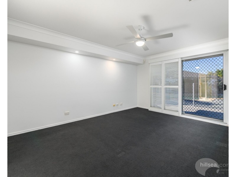 3 Eastbank Terrace, Helensvale QLD 4212