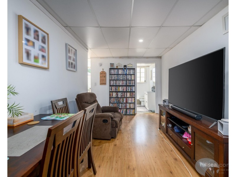 3 Eastbank Terrace, Helensvale QLD 4212