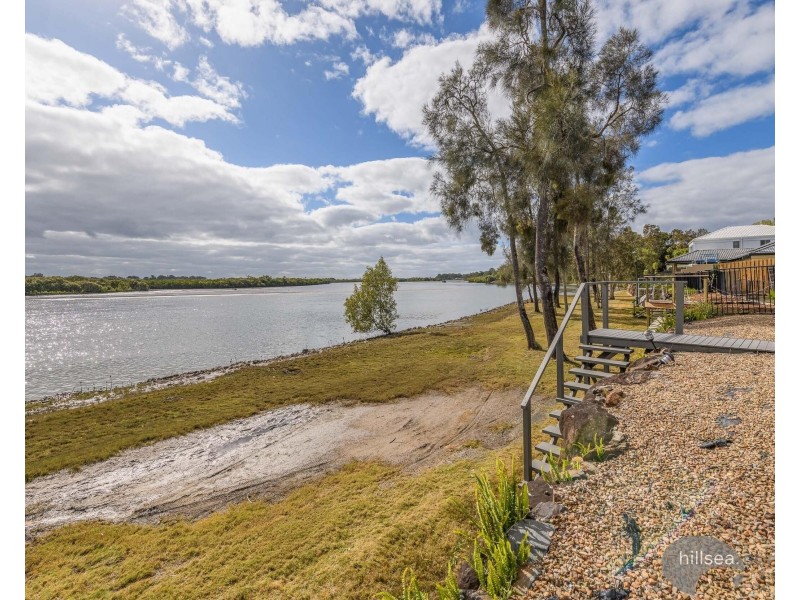 13 The Estuary, Coombabah QLD 4216