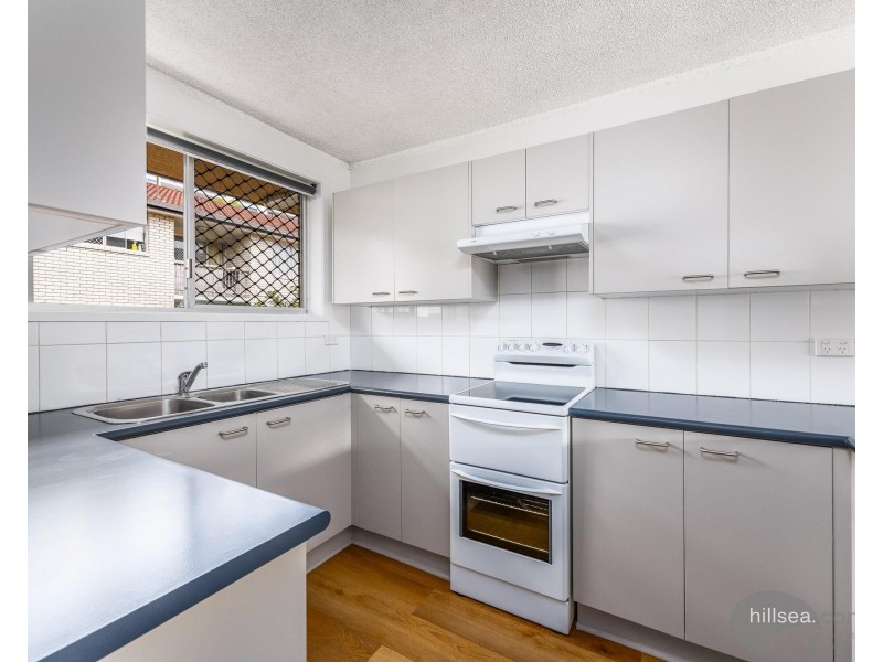 2/30 Labrador Street, Labrador QLD 4215