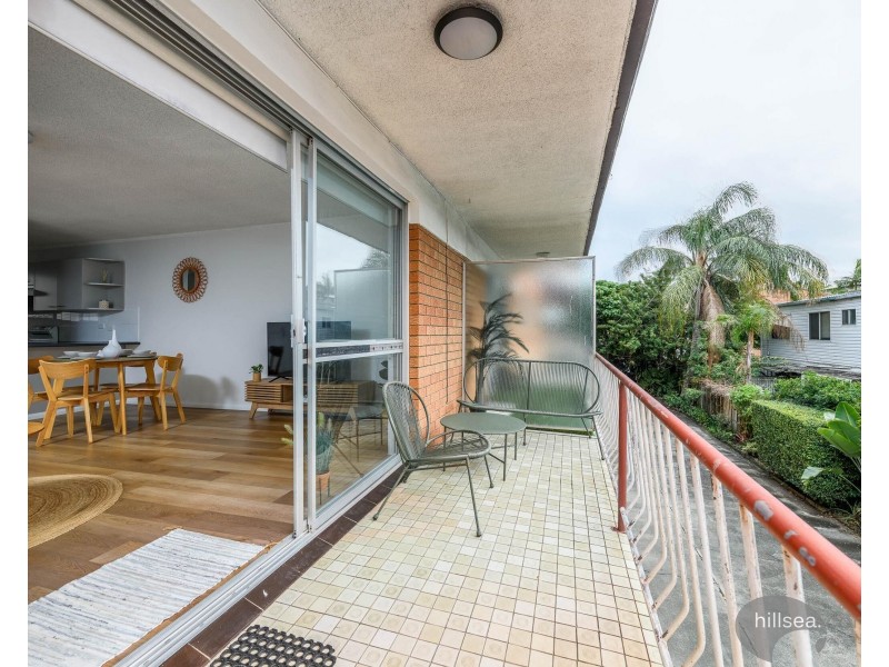 2/30 Labrador Street, Labrador QLD 4215