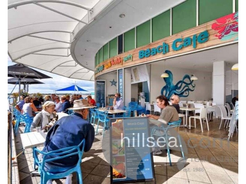 2/30 Labrador Street, Labrador QLD 4215