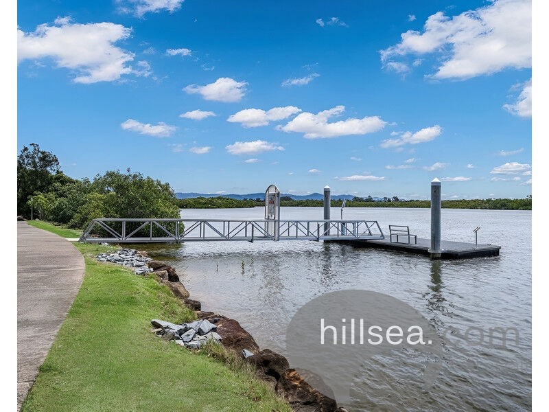 60/125 Hansford Road, Coombabah QLD 4216