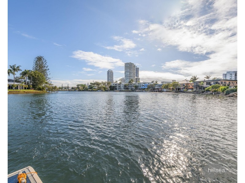42/11-19 Taylor Street, Biggera Waters QLD 4216