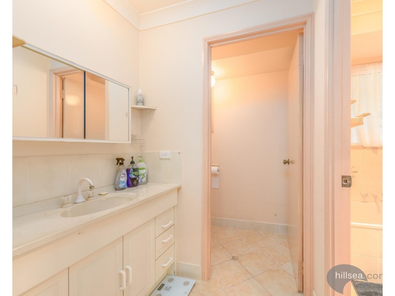 8 Trevor Drive, Coombabah QLD 4216