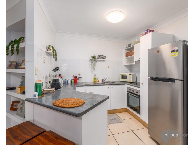 17/89-91 Bayview Street, Runaway Bay QLD 4216