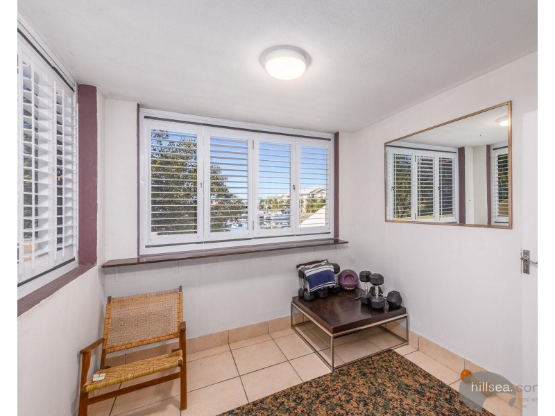 17/89-91 Bayview Street, Runaway Bay QLD 4216