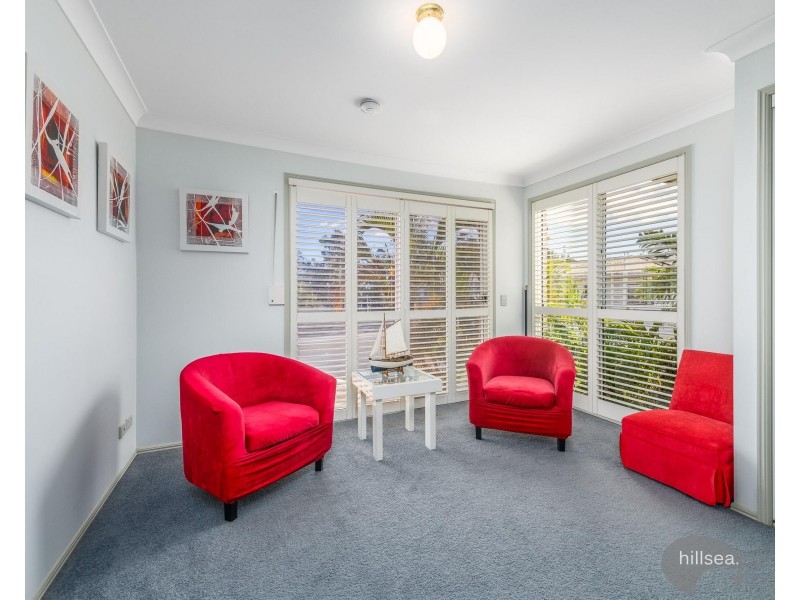 1/33 Nankeen Avenue, Paradise Point QLD 4216