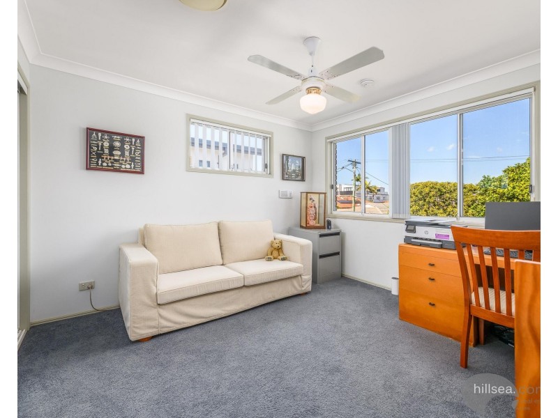 1/33 Nankeen Avenue, Paradise Point QLD 4216