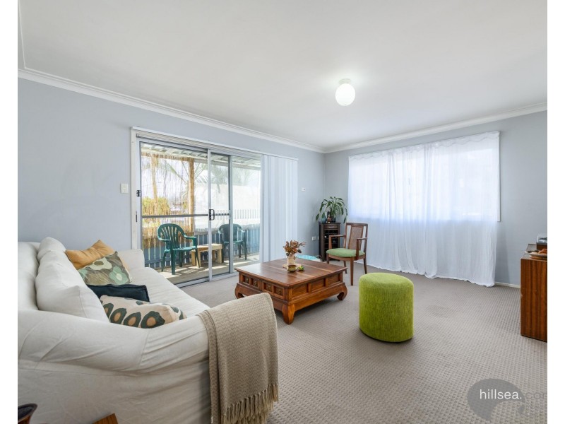 258 Bayview Street, Hollywell QLD 4216