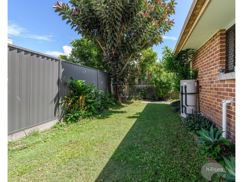 258 Bayview Street, Hollywell QLD 4216