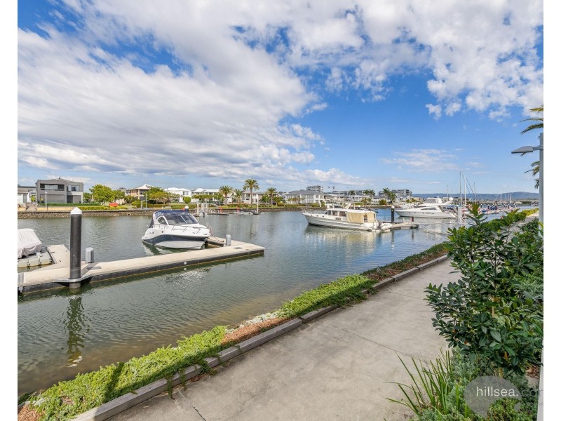 20/35 Sickle Avenue, Hope Island QLD 4212