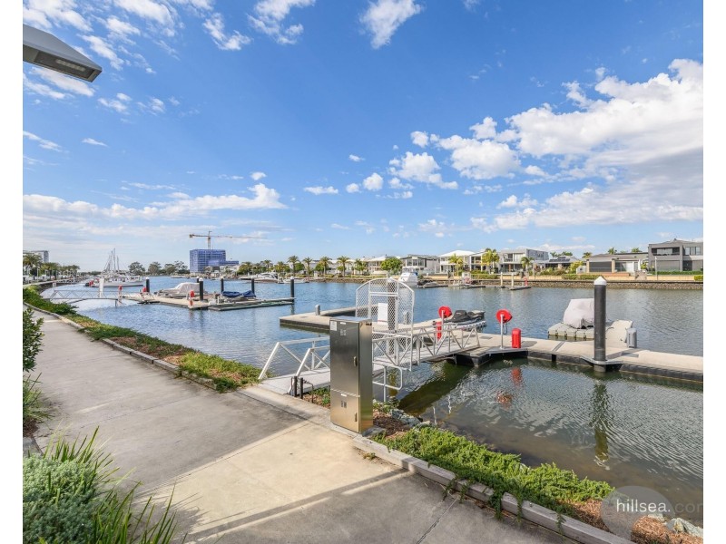 20/35 Sickle Avenue, Hope Island QLD 4212